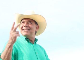 Geño Hernández recorre casi 5 mil kilómetros con propuestas rumbo al Senado