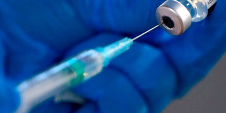 Chile inaugura vacunación contra el virus sincicial