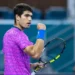 Carlos Alcaraz avanza a cuartos de final del Miami Open