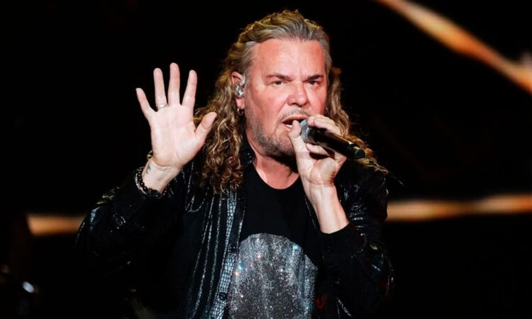 Maná conquista el Vive Latino en su debut con clásicos y un mensaje ecológico