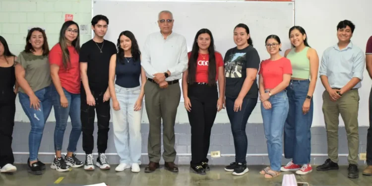 Estudiantes de la UAT destacan en concurso nacional del IMCP