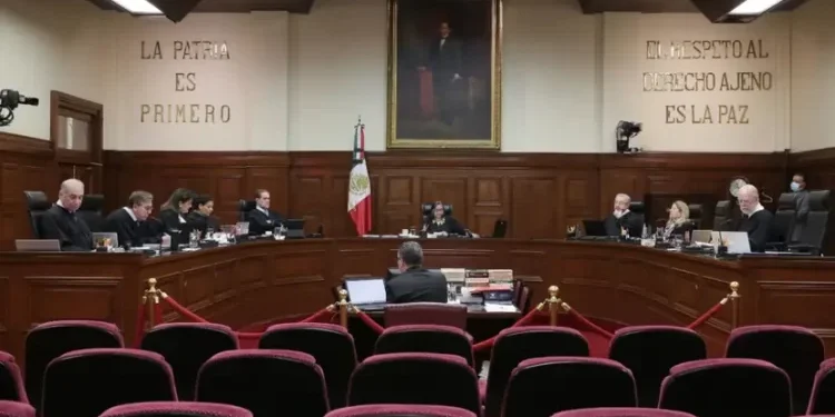 FGR exige explicación a la SCJN sobre amparo para delitos graves