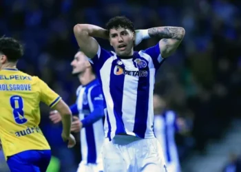 Porto aparta a cuatro jugadores de su plantel, incluido Jorge Sánchez