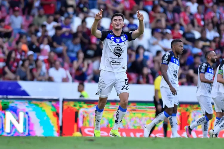 Gallos remonta y hunde al Atlas