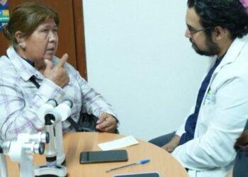 Ofrece la UAT atención de la salud visual para adultos mayores