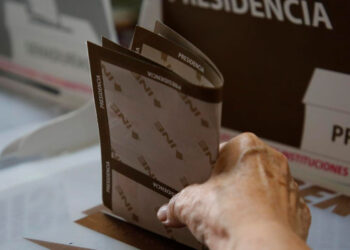 Voto por voto, el que nada debe nada teme: AMLO