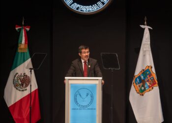 Formará la UAT a estudiantes desde una visión humanista y de responsabilidad social