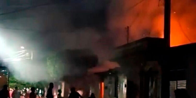 Reportan quema de casas en La Concordia, Chiapas