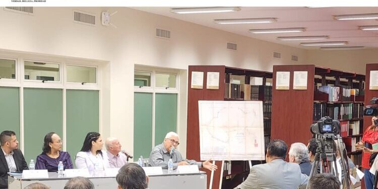 Entrega la UAT documento histórico a la Autónoma de Nuevo León