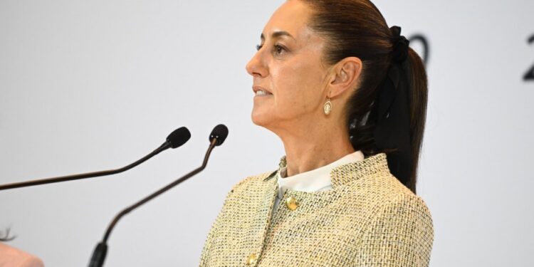 Ramírez de la O logra que la pensión para las mujeres que impulsa Claudia se aplique en el largo plazo