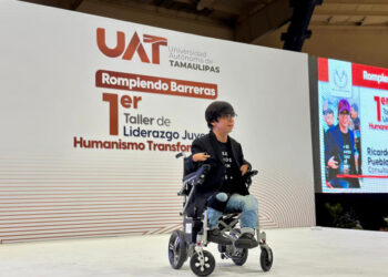 Queremos que nuestros estudiantes sean líderes con un profundo sentido humanista: Dámaso Anaya