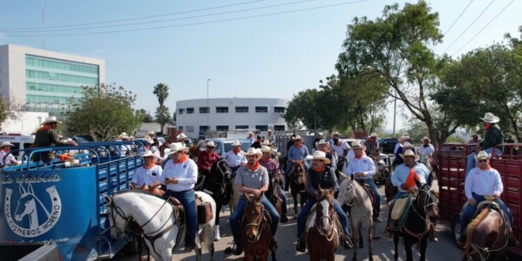 La UAT fortalece lazos de fraternidad con la Cabalgata de la Amistad 2025