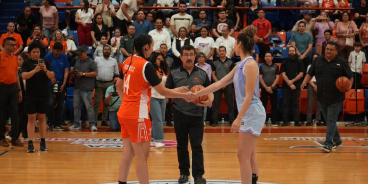 Rector de la UAT inaugura la temporada 2025 de la LNBP Femenil