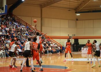 Dámaso Anaya pone en marcha la temporada 2025 de la LNBP varonil