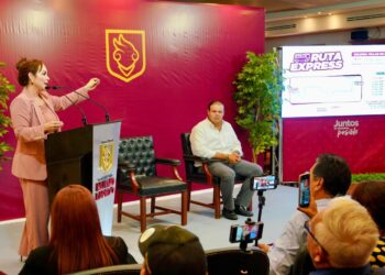 Carmen Lilia moderniza transporte en Nuevo Laredo