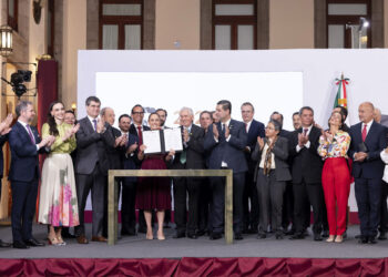 Plan México: Presidenta Claudia Sheinbaum firma acuerdo histórico para el Fomento de la Industria Siderúrgica Mexicana