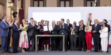 Plan México: Presidenta Claudia Sheinbaum firma acuerdo histórico para el Fomento de la Industria Siderúrgica Mexicana