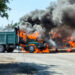 Día violento en Michoacán: balaceras, bloqueos e incendios de vehículos