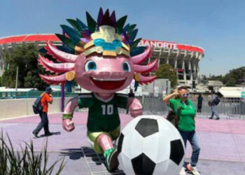 “Ajologol”, el ajolote mundialista de CDMX, es retirado del estadio Azteca