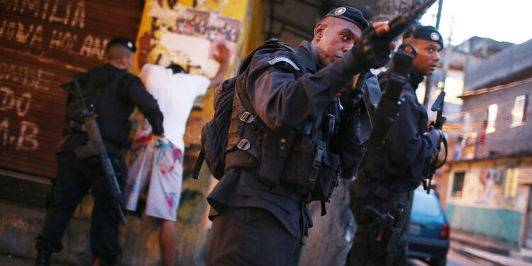 EU designa como terroristas a dos de los grupos criminales más grandes de Brasil