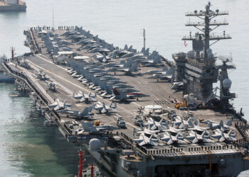 Poderoso portaviones Nimitz de EU ya está en el Caribe frente a Cuba