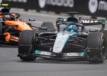 Antonelli gana el GP de Canadá es líder; Checo abandona en vuelta 40