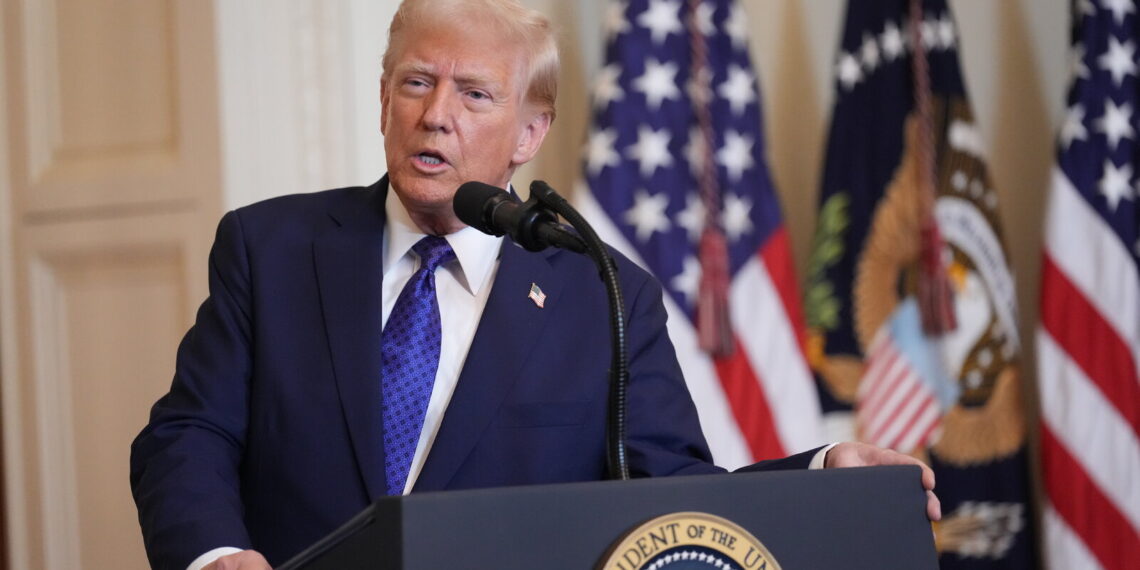 Trump califica de “totalmente Inaceptable” propuesta de Irán para acuerdo de paz