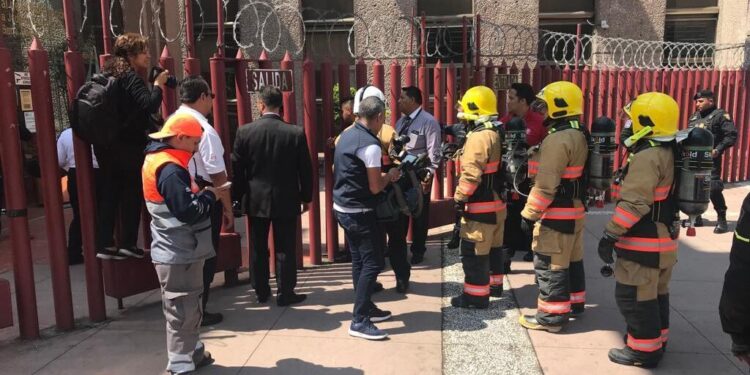 Por amenaza de bomba desalojan Poder Judicial de San Lázaro