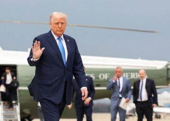 «No quedará nada de ellos»: Trump le hace advertencia a Irán