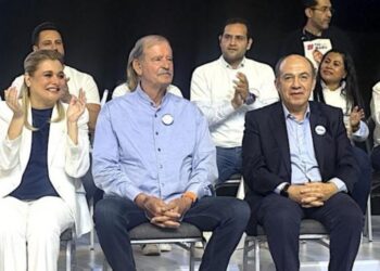 Expresidentes Calderón y Fox respaldan a Maru Campos y acusan persecución política