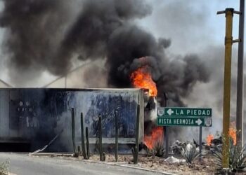 Capturan a miembros del CJNG y se desatan bloqueos y balaceras en Michoacán