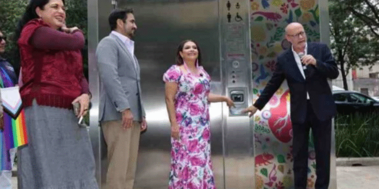 Llegan a la CDMX los primeros baños públicos inteligentes