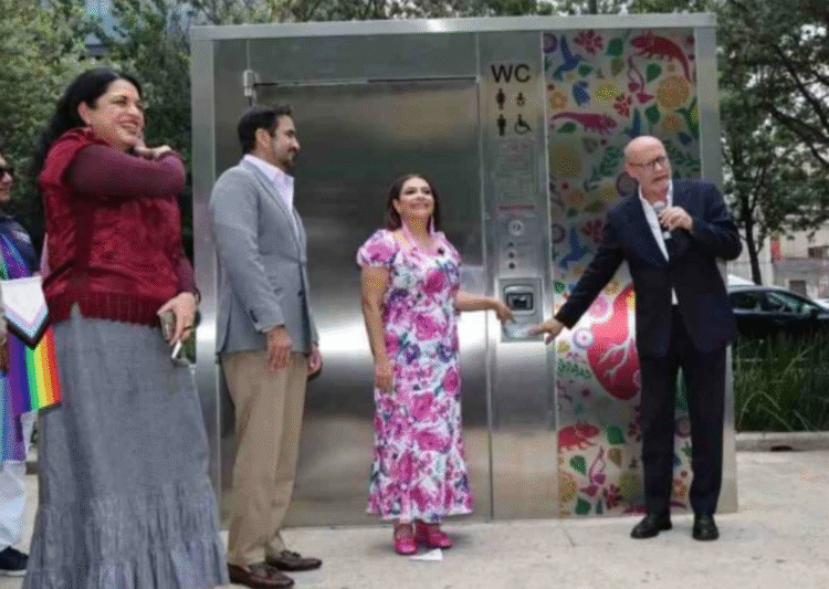 Llegan a la CDMX los primeros baños públicos inteligentes