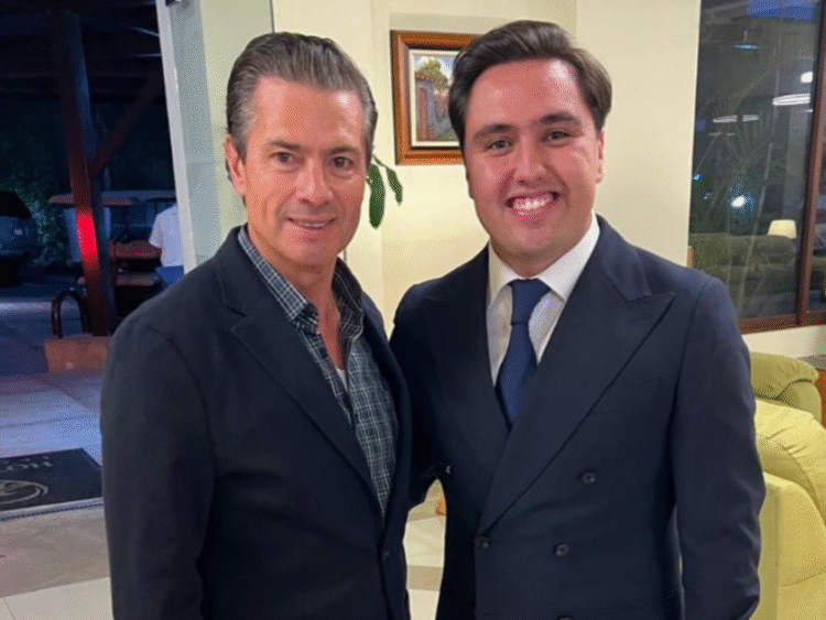 Reaparece el expresidente Enrique Peña Nieto y causa revuelo en redes