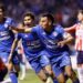 Sufre el Cruz Azul y empata 2 a 2 con el Guadalajara plagado de jovencitos