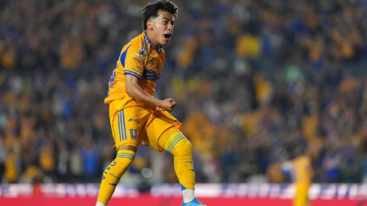 Tigres pasa por encima a Chivas 3 a 1 y Cruz Azul gana al Atlas como visitante 3 a 2