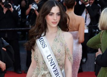Deslumbra la Miss Universo mexicana Fátima Bosch en el Festival de Cannes 2026