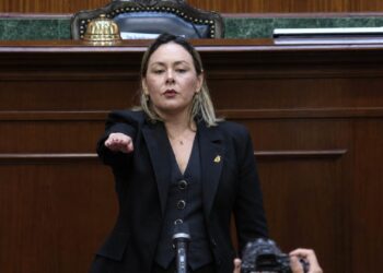 Asume como gobernadora interina de Sinaloa Yeraldine Bonilla