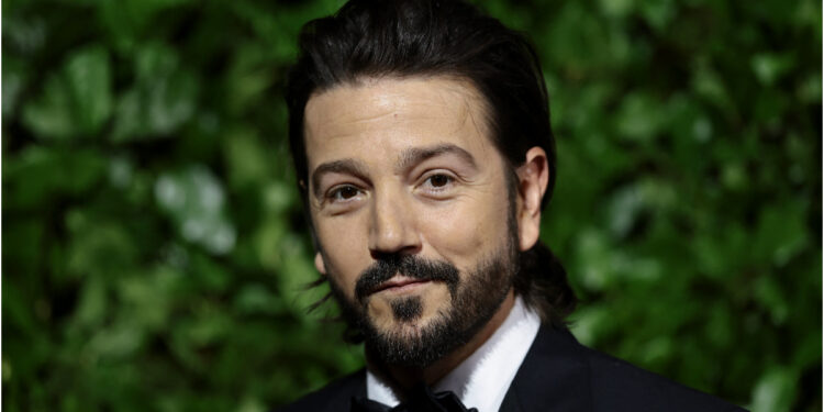 “México 86” con Diego Luna, sátira política dirigida por Gabriel Ripstein