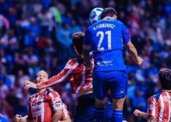 Cruz Azul primer finalista, se impone 2 a 1 sobre Guadalajara en vibrante partido