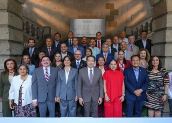 Tras críticas, SEP y estados revisarán el lunes fin de ciclo escolar