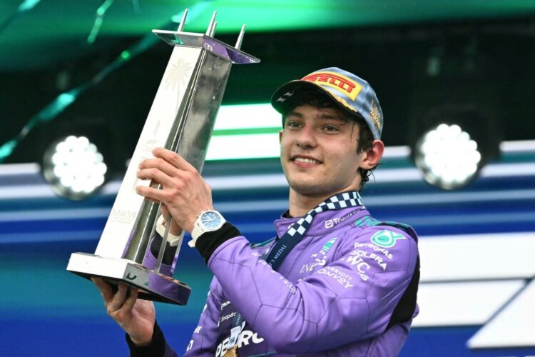 Antonielli de Mercedes, sube al pódium en Gran Premio de Miami; Norris 2º y Piastri 3º