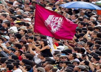 Estudiantes del IPN continuarán con sus exigencias; mantienen tomadas instalaciones