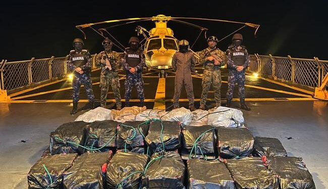Detenciones, extradiciones y frenar cultivos de coca, pide EU a México y Colombia