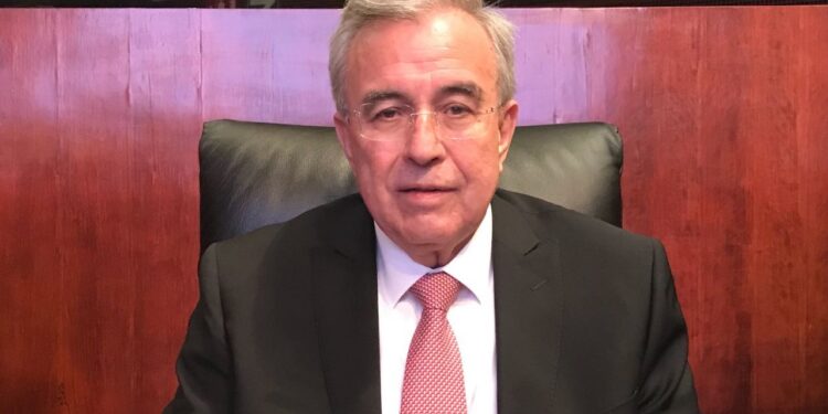 Comparece Rubén Rocha Moya ante la FGR… en Sinaloa