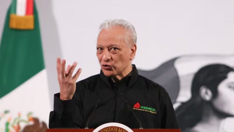 María Felicia guardo silencio por miedo al poder del ex director de Pemex
