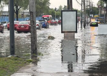 Impactan lluvias al sur de la CDMX, se activa alerta roja