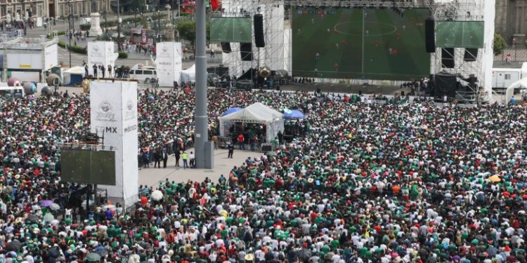 Vibra el país con el triunfo de la Selección Mexicana