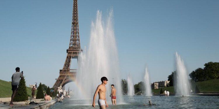 Ola de calor extrema golpea con fuerza a España, Francia y Reino Unido