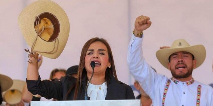 Tribunal Electoral ordena analizar denuncia de Grecia Quiroz contra Noroña